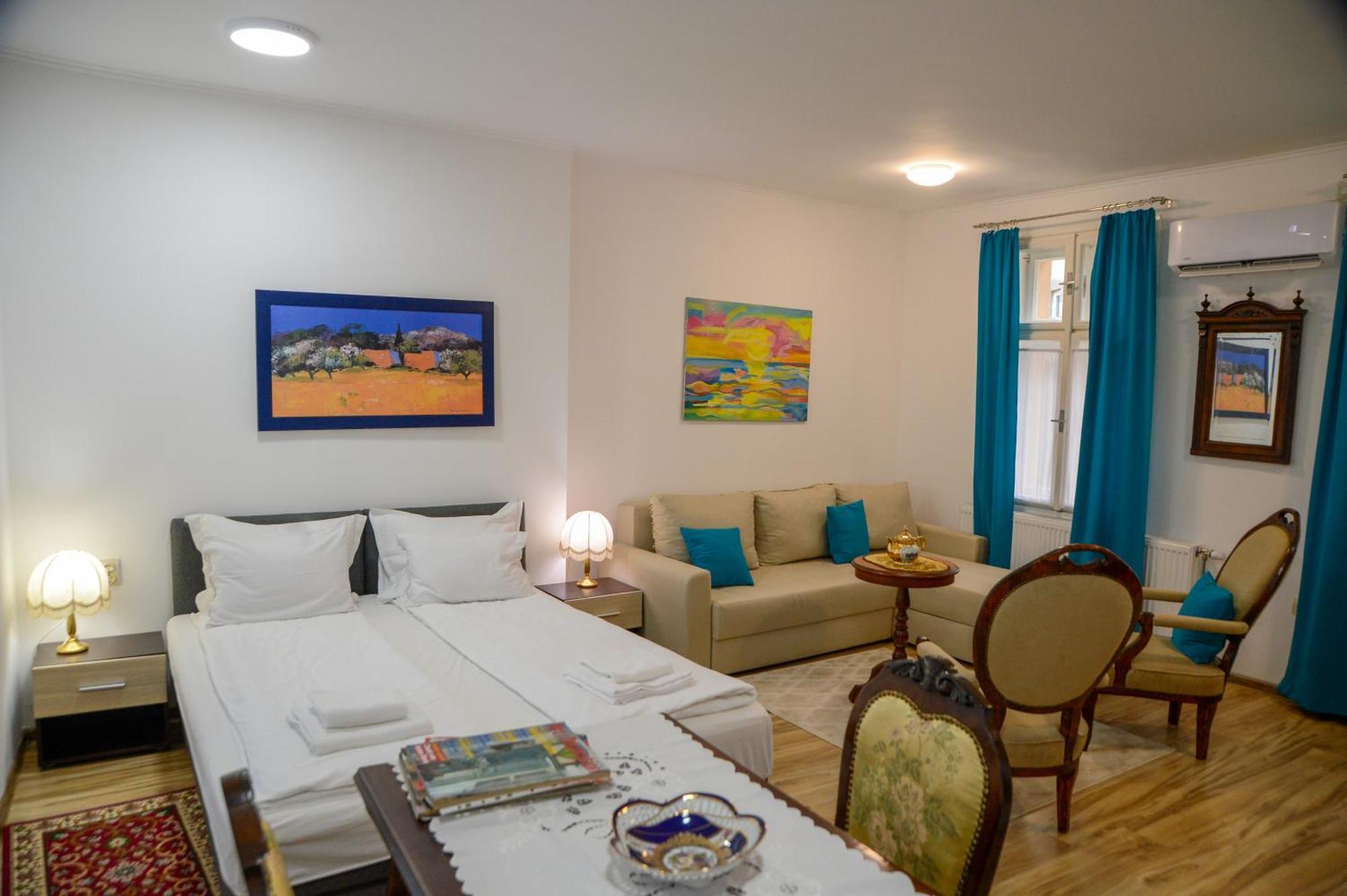 סרמסקי קרלובצ'י Apartman Centar מראה חיצוני תמונה